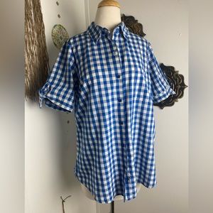 NWOT Roaman’s gingham blue white checkered button up down round hymn top 12